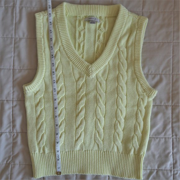 Yellow Cable Knit Sweater Vest NWOT - Picture 5 of 7